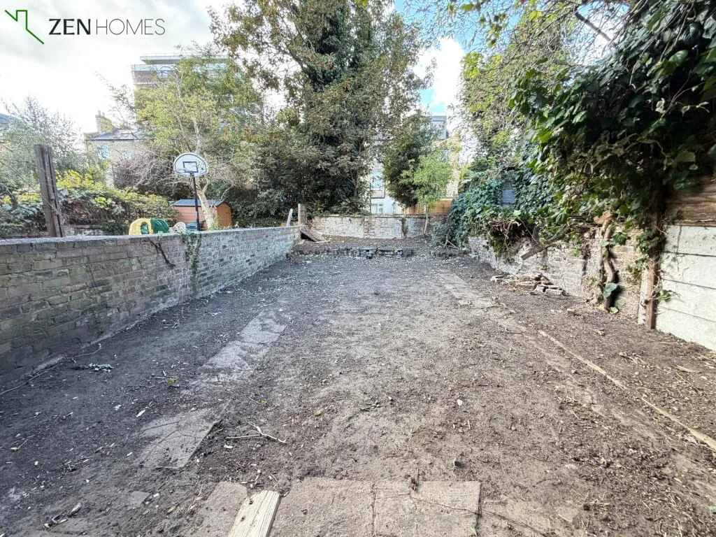 1 bedroom end of terrace house for rent