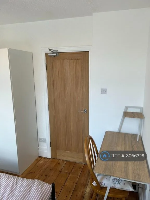 4 bedroom terraced house for rent