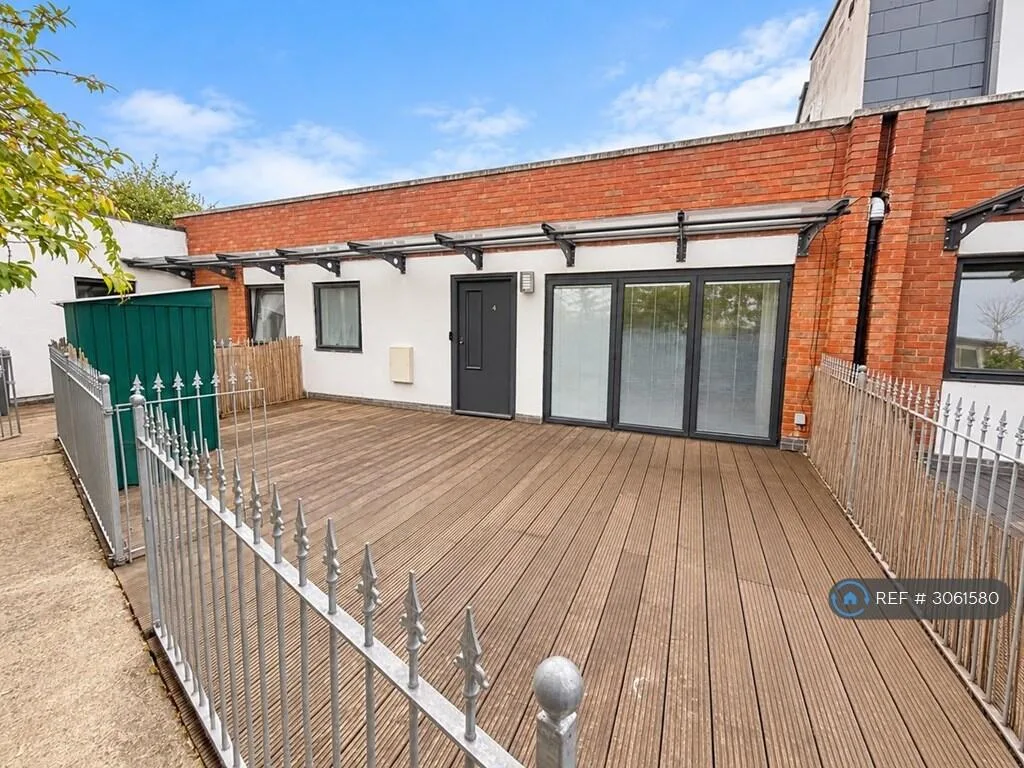 1 bedroom bungalow for rent
