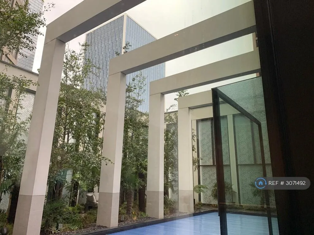 Studio flat for rent