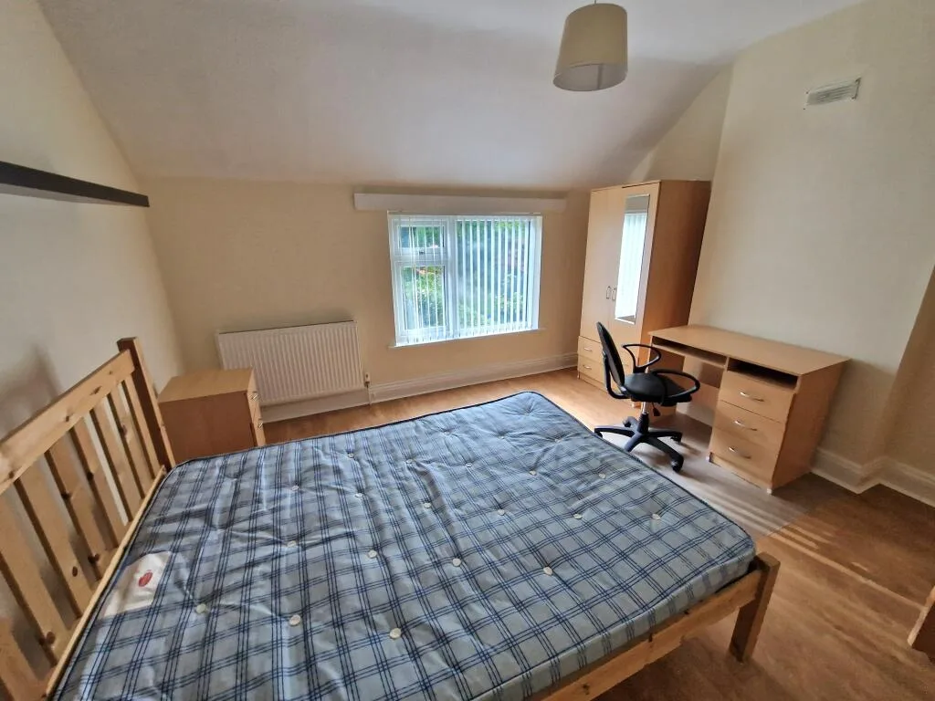 4 bedroom terraced house for rent