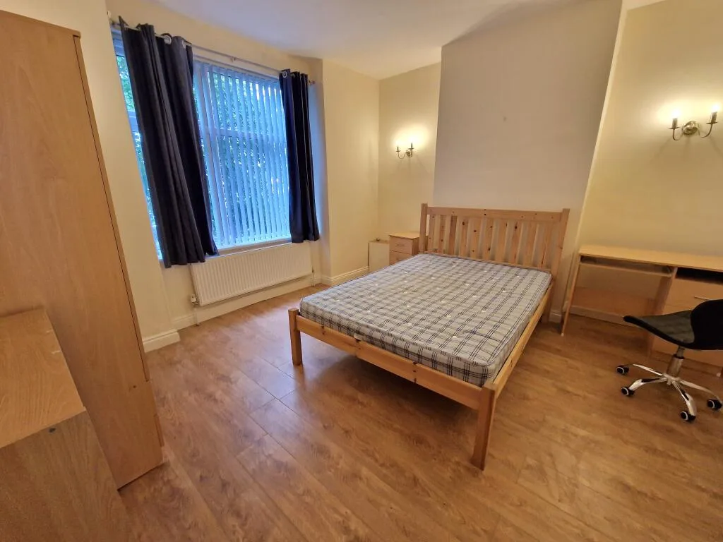 4 bedroom terraced house for rent