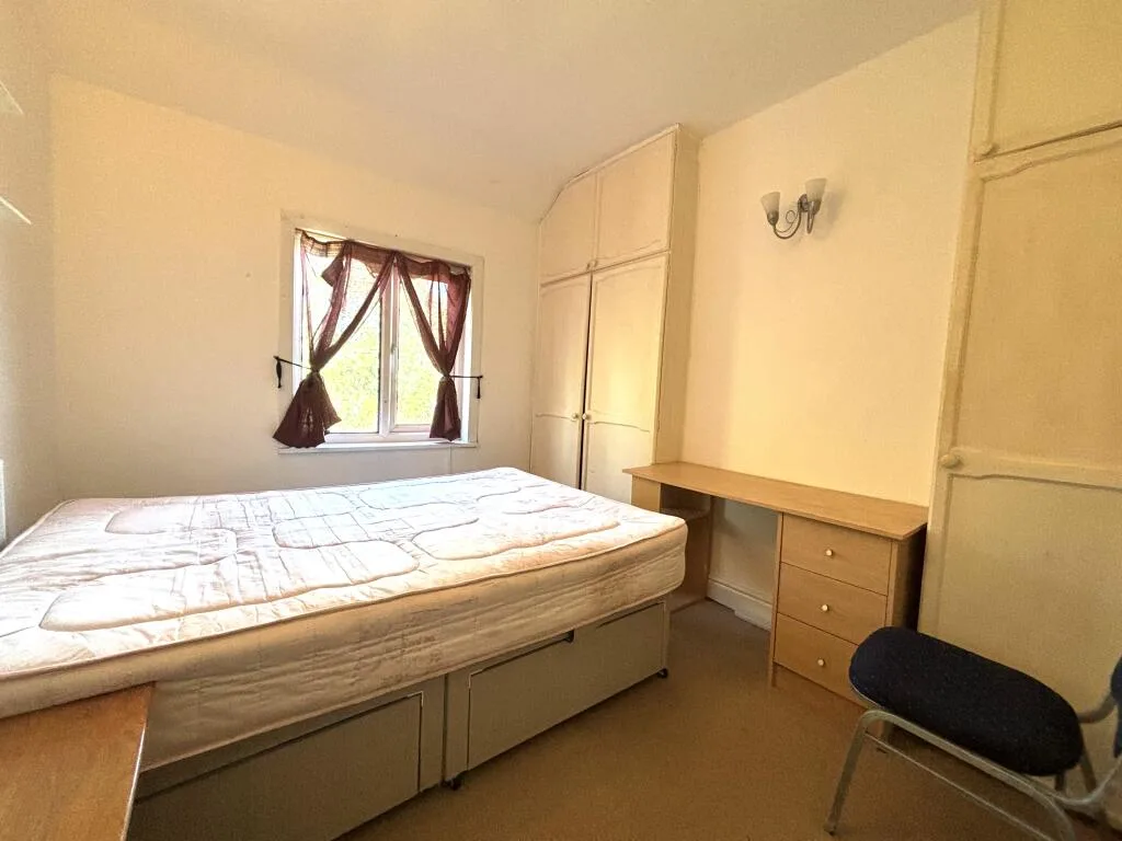 4 bedroom house for rent
