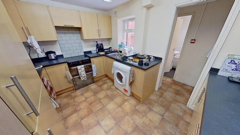 5 bedroom house for rent