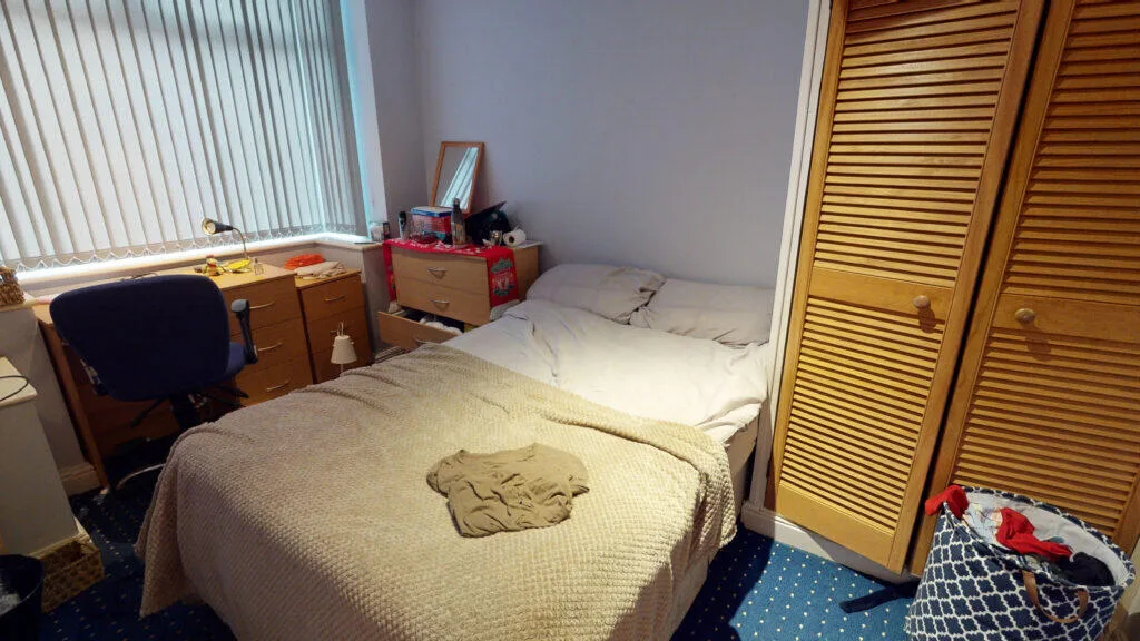 5 bedroom terraced house for rent