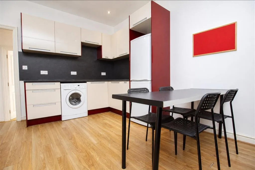 4 bedroom house for rent