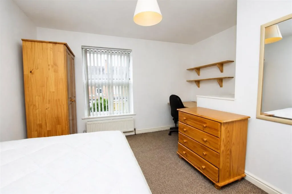 4 bedroom house for rent