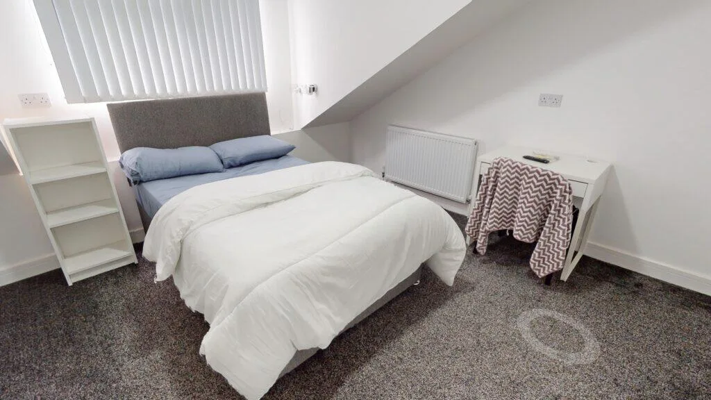 6 bedroom house for rent