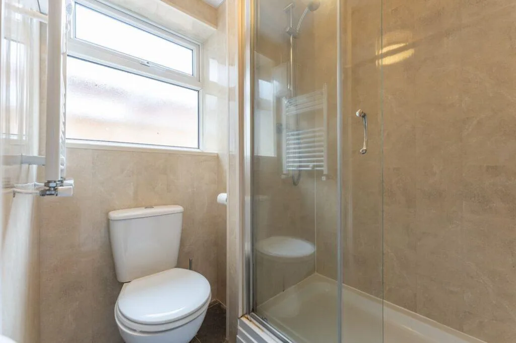 9 bedroom terraced house for rent