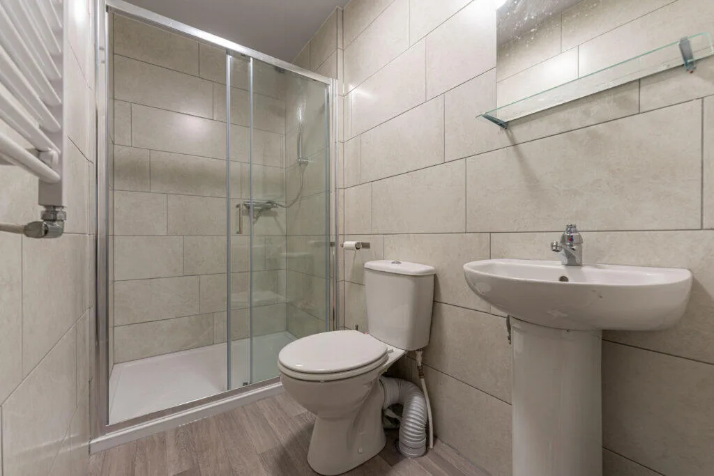 9 bedroom terraced house for rent
