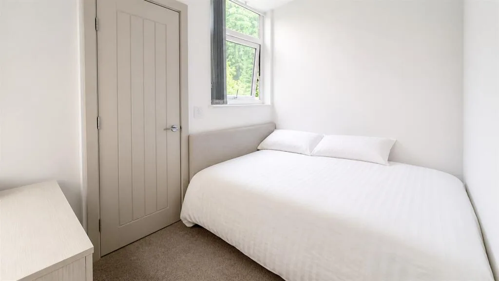 7 bedroom house for rent