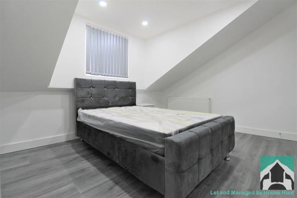 7 bedroom terraced house for rent