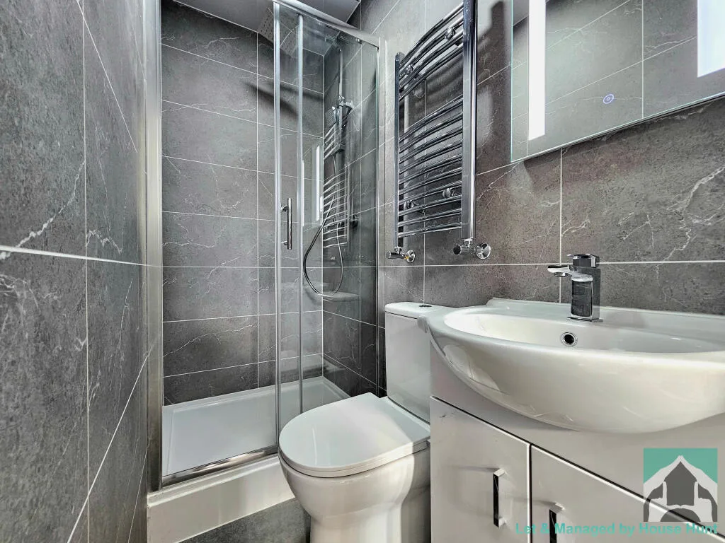5 bedroom house for rent