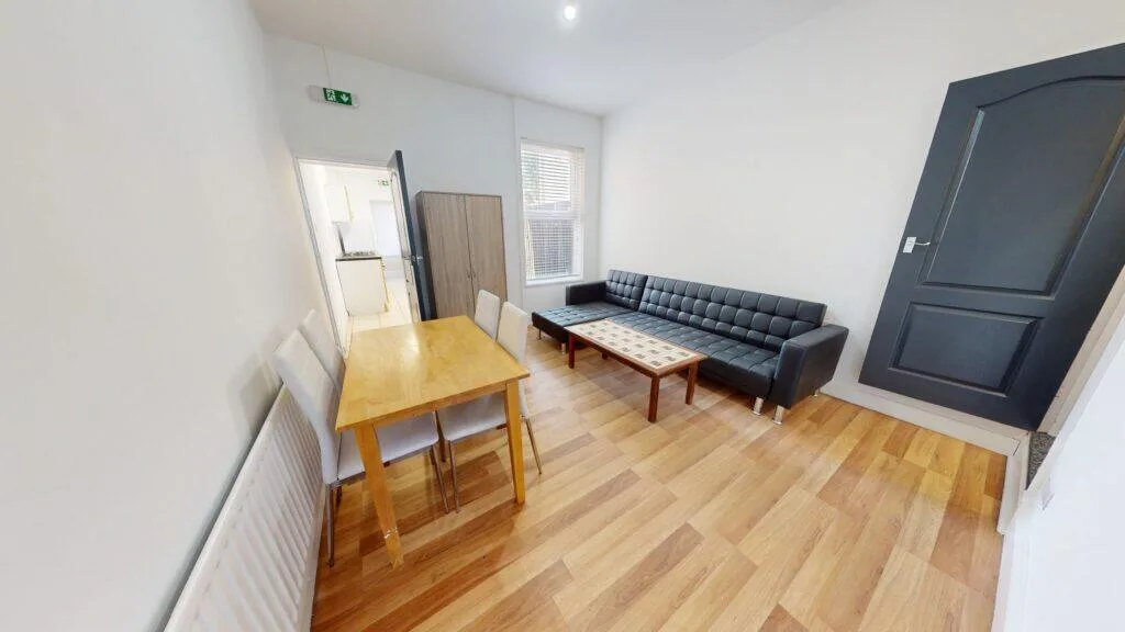 4 bedroom house for rent