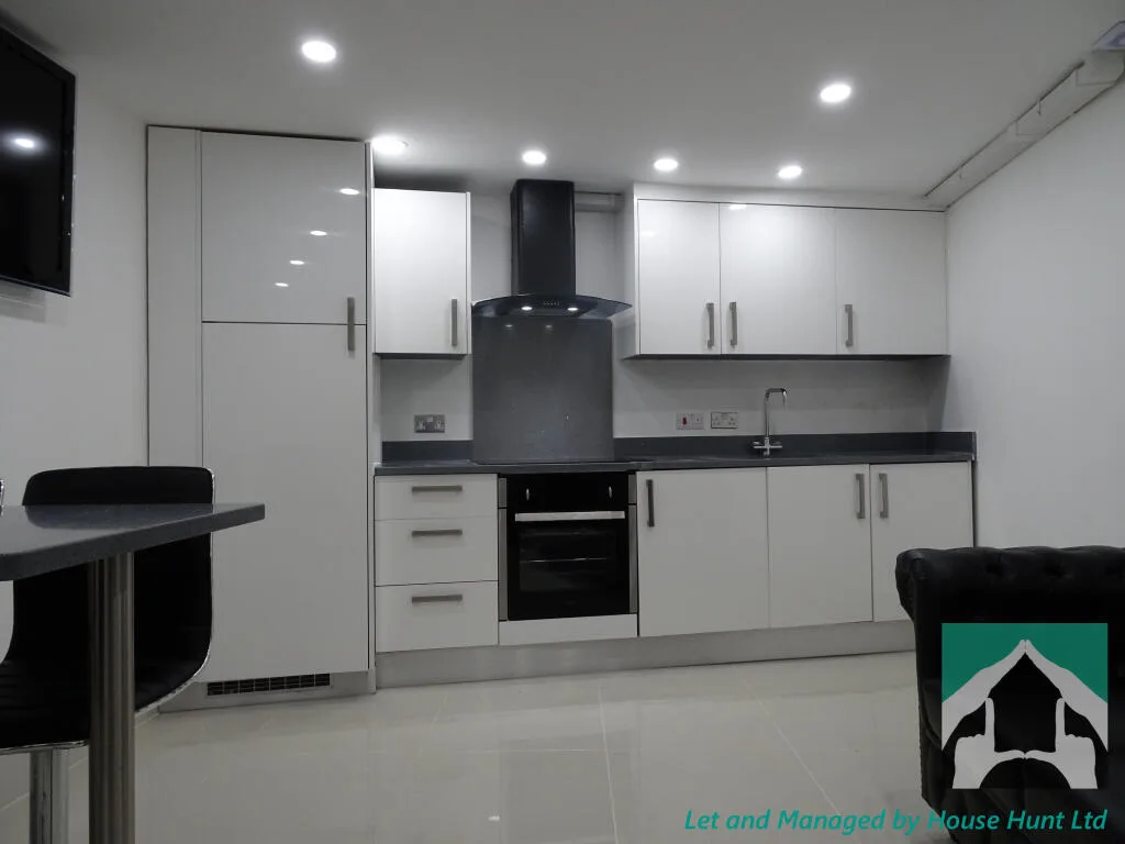Studio flat for rent
