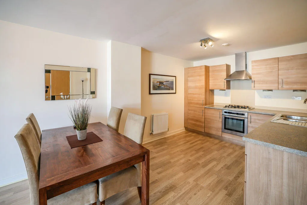 2 bedroom flat for rent