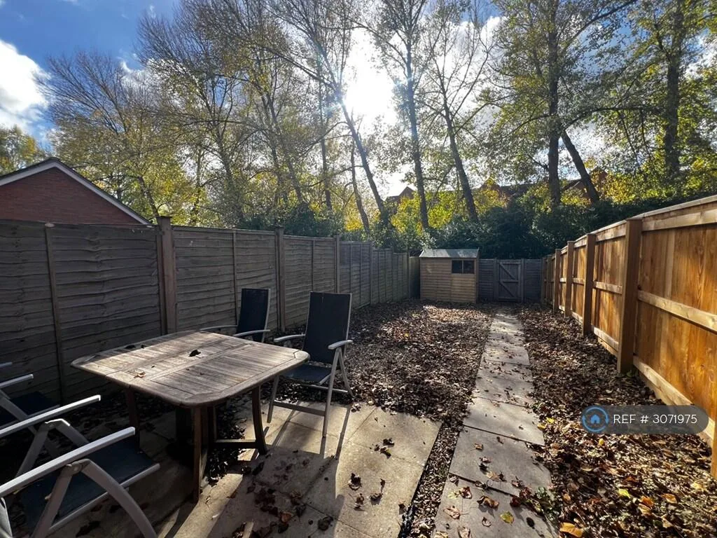 4 bedroom terraced house for rent