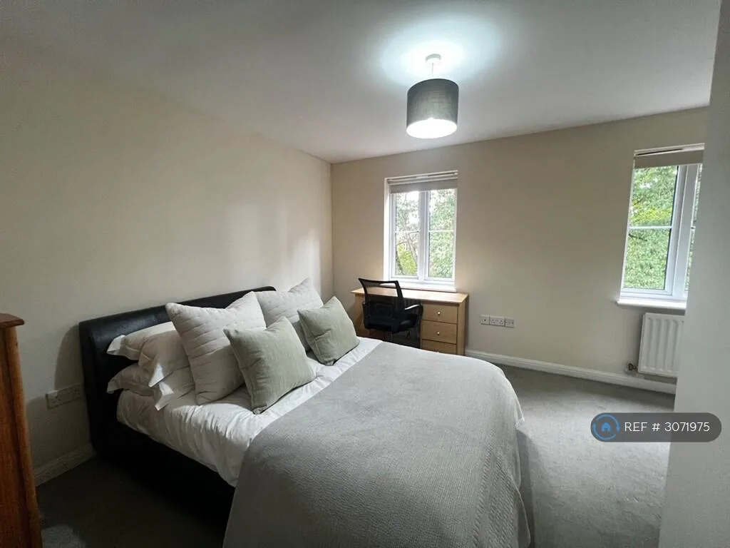 4 bedroom terraced house for rent