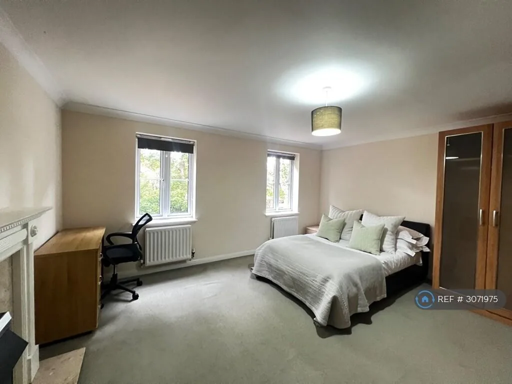 4 bedroom terraced house for rent
