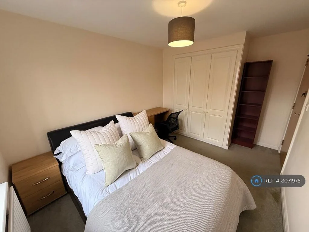 4 bedroom terraced house for rent