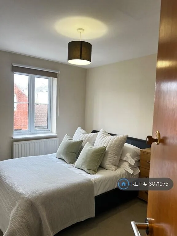 4 bedroom terraced house for rent