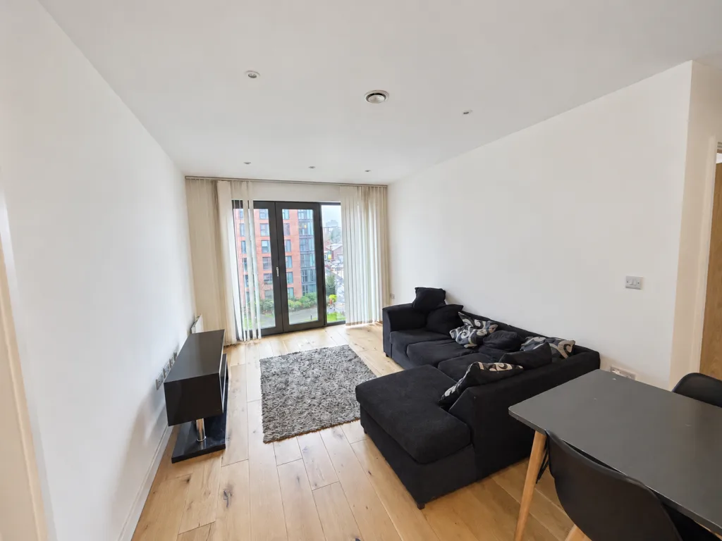 2 bedroom flat for rent