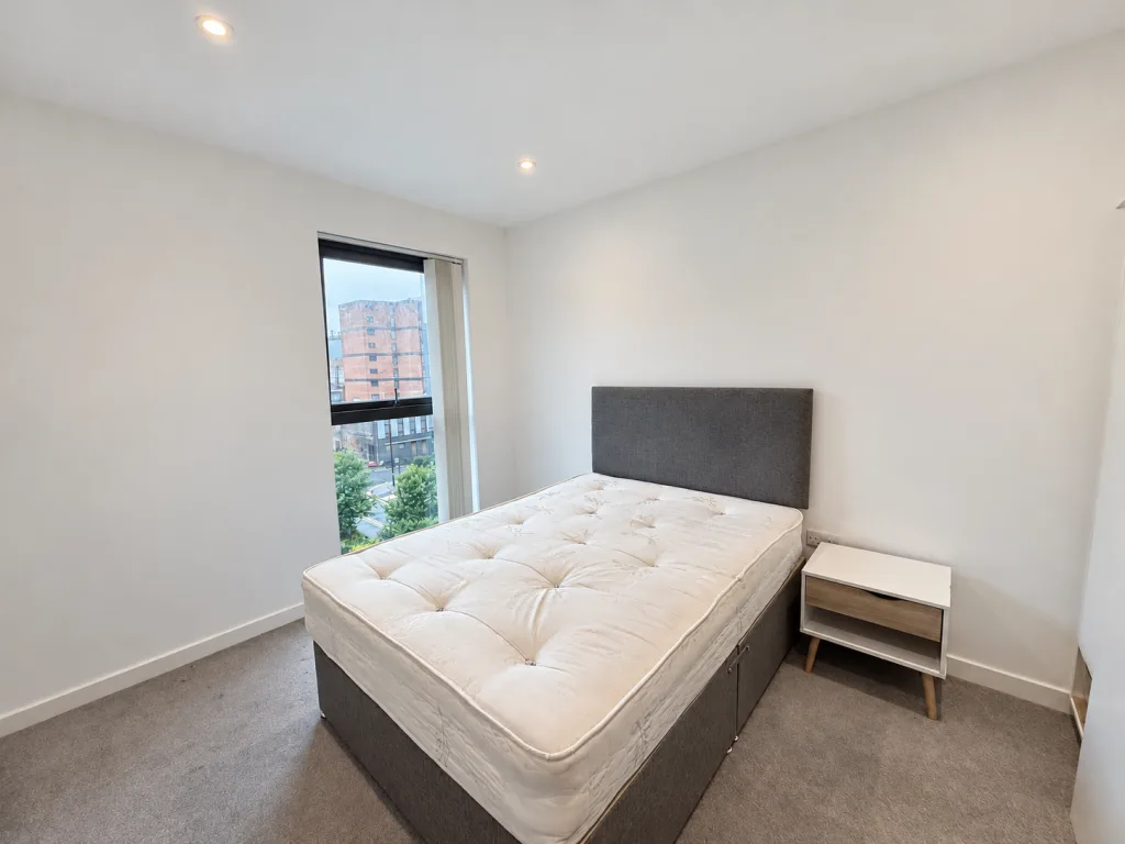 2 bedroom flat for rent