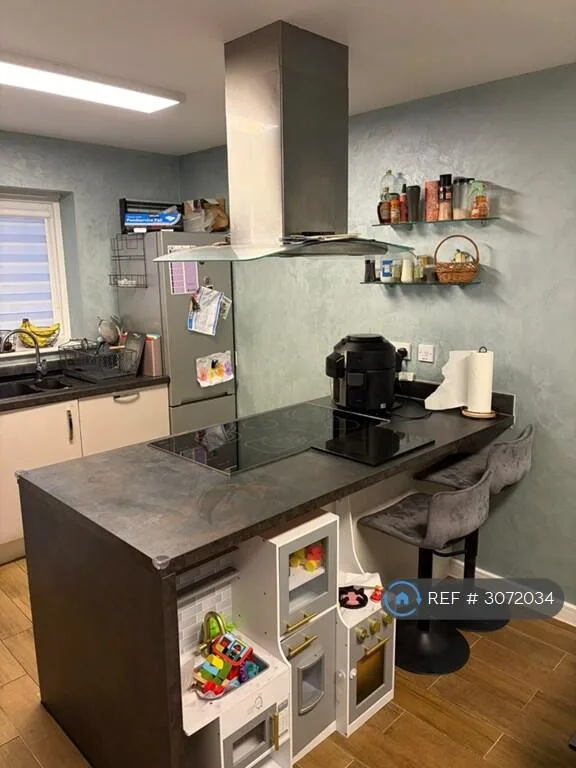 3 bedroom detached house for rent