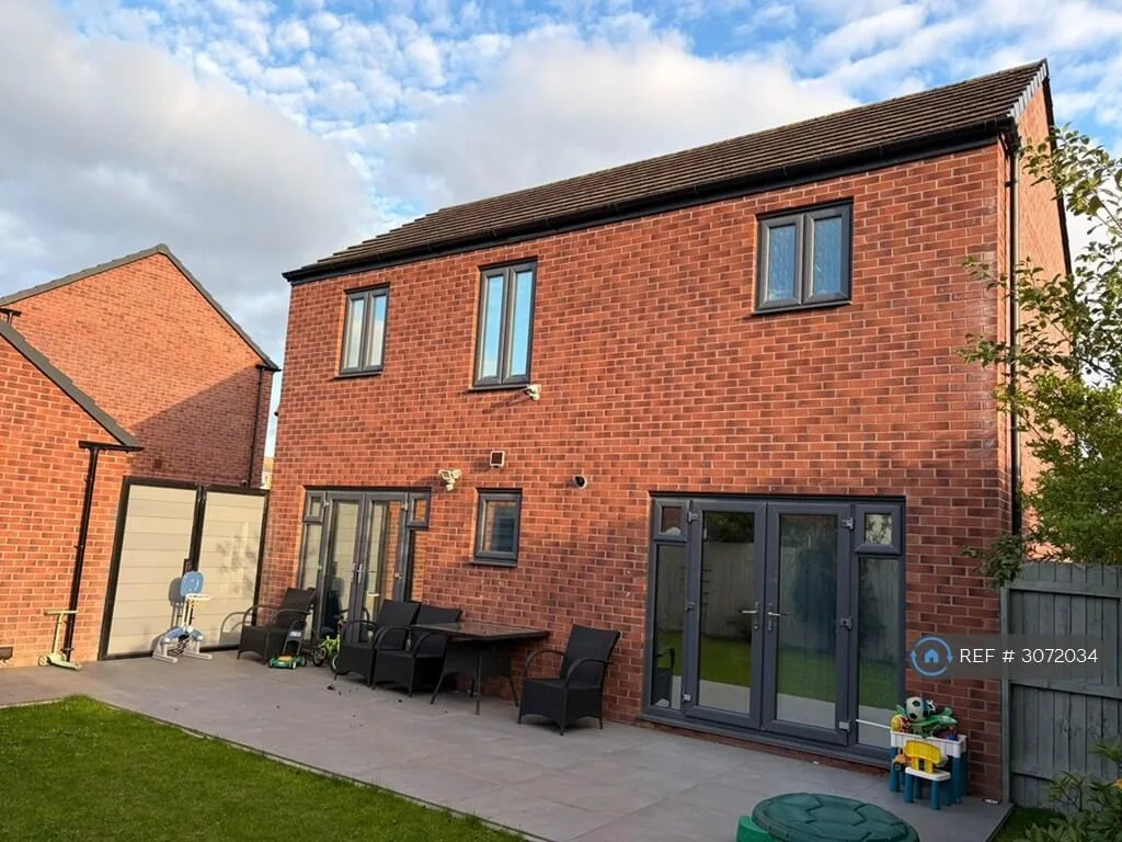 3 bedroom detached house for rent