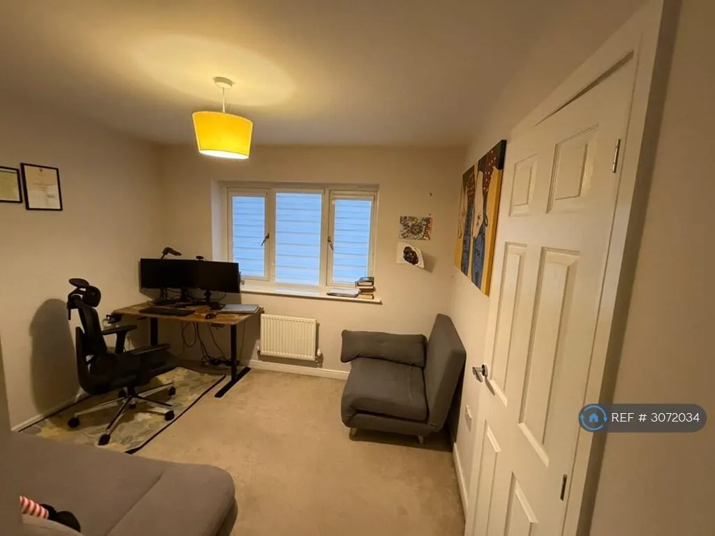 3 bedroom detached house for rent