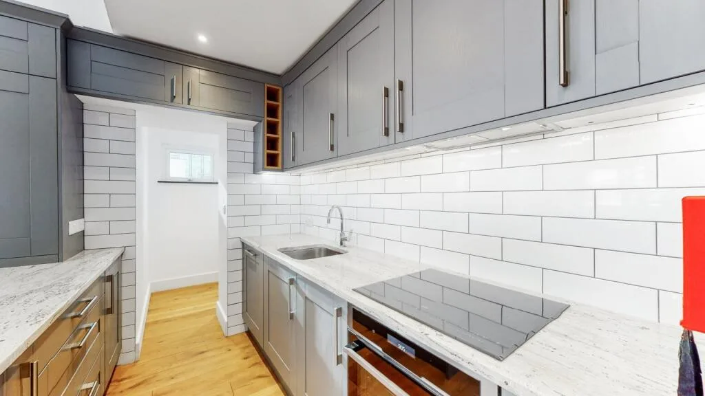 2 bedroom penthouse for rent