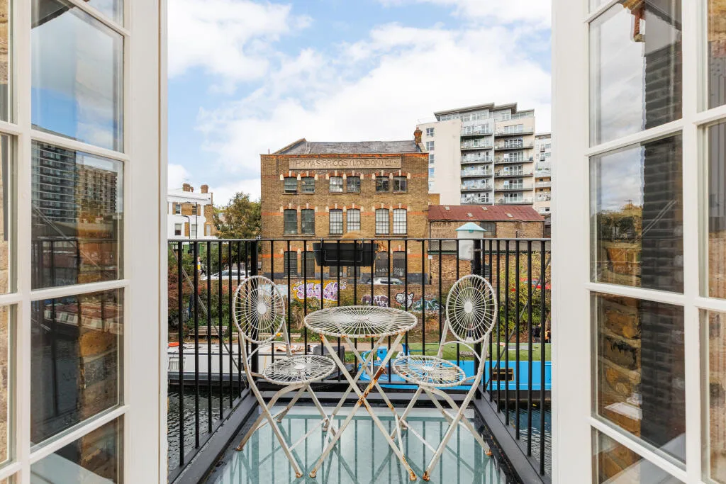 1 bedroom duplex for rent