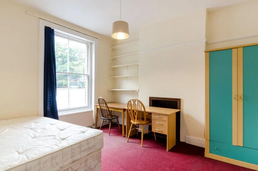 5 bedroom house for rent