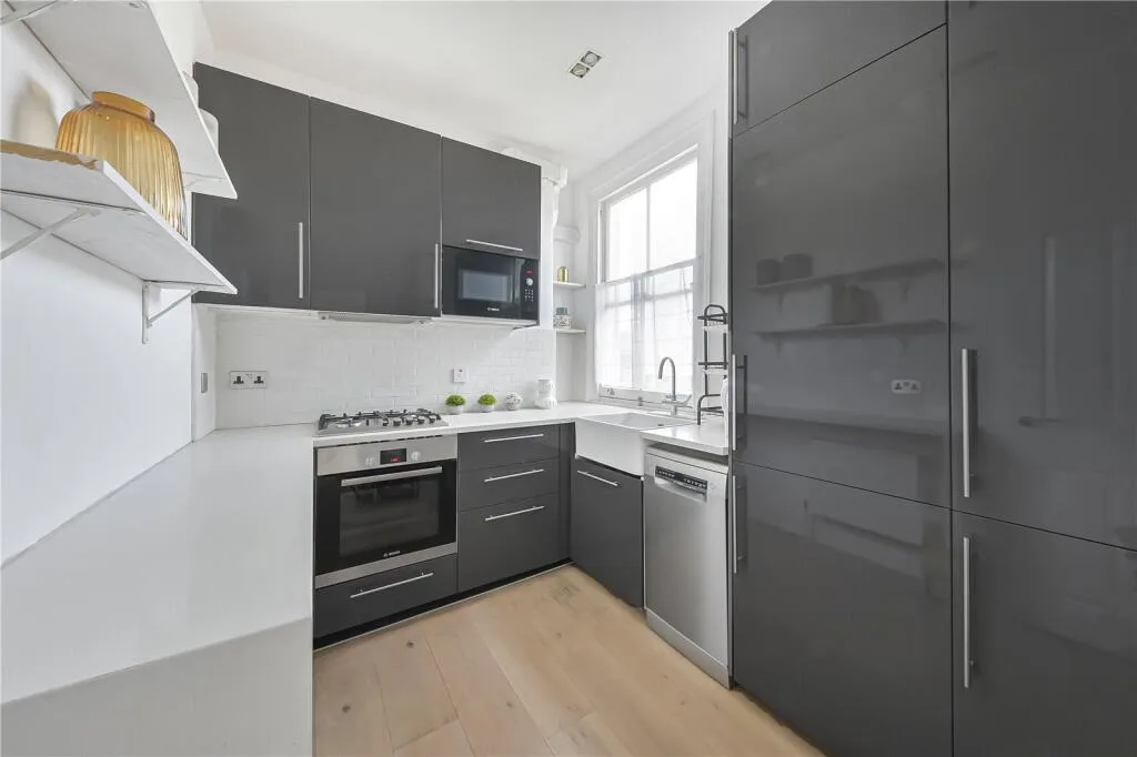 2 bedroom duplex for rent