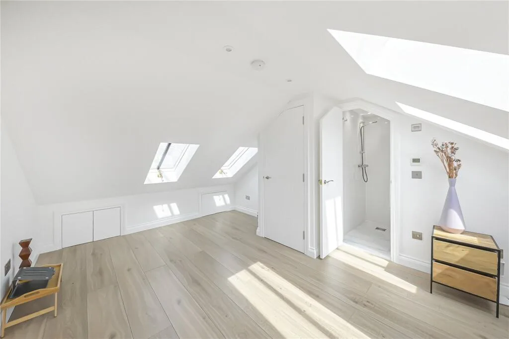 2 bedroom duplex for rent