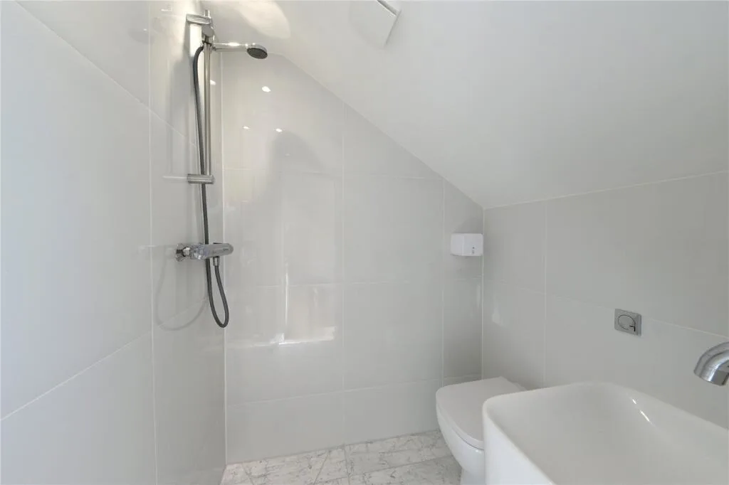 2 bedroom duplex for rent