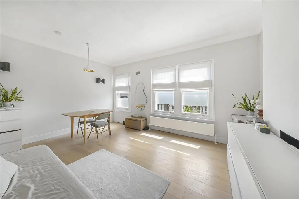 2 bedroom duplex for rent