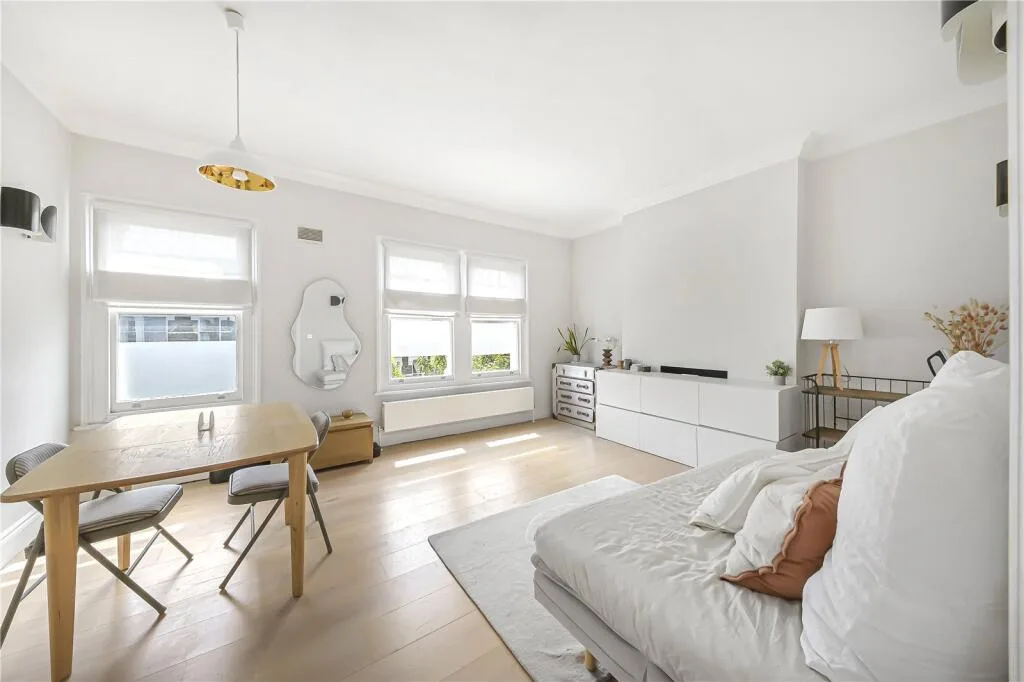 2 bedroom duplex for rent