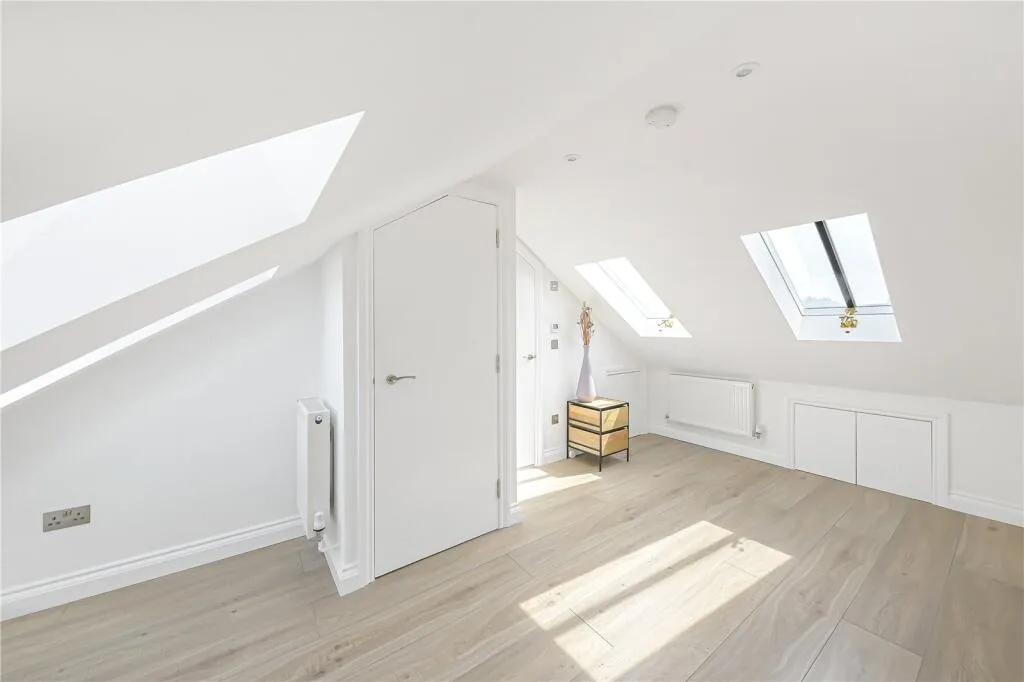 2 bedroom duplex for rent
