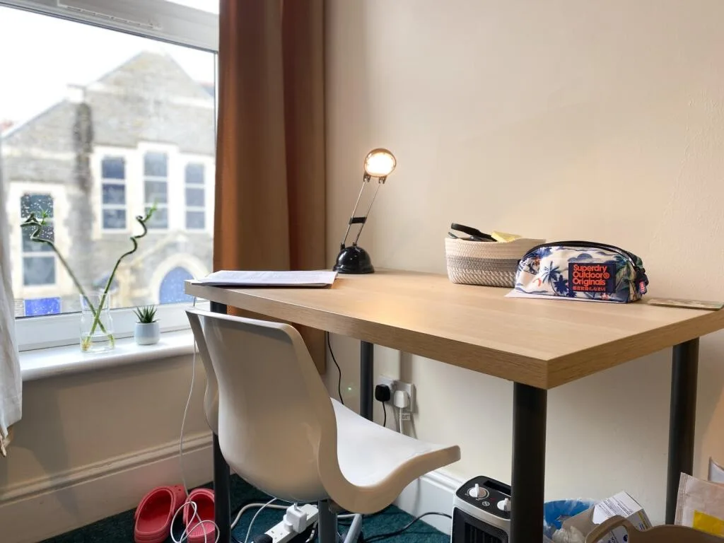 5 bedroom terraced house for rent