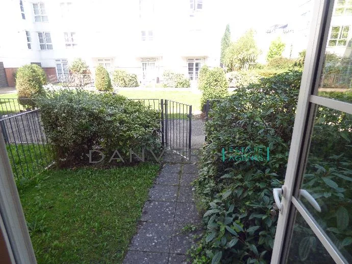 4 bedroom end of terrace house for rent