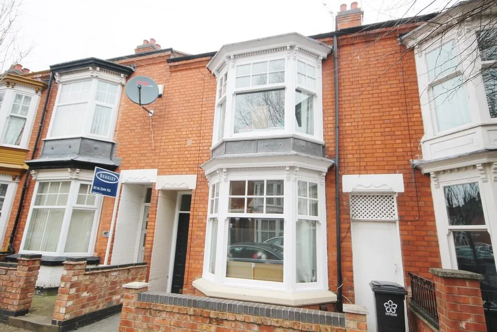 4 bedroom terraced house for rent