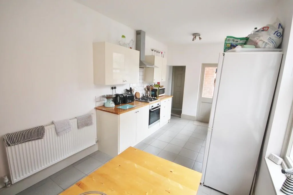 4 bedroom terraced house for rent