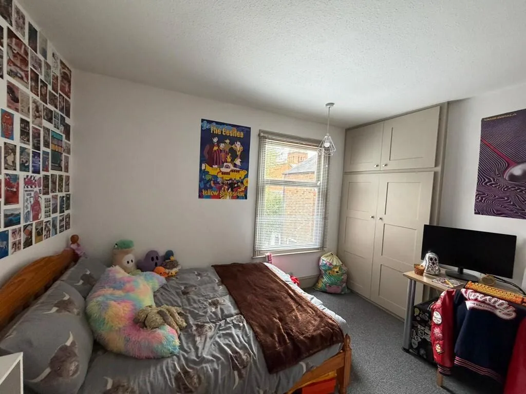 4 bedroom terraced house for rent
