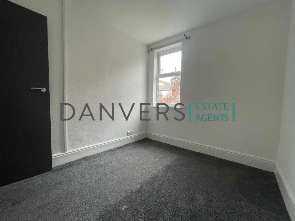 4 bedroom terraced house for rent