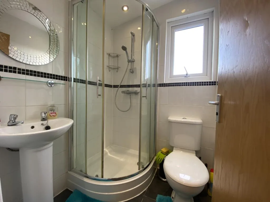 7 bedroom terraced house for rent