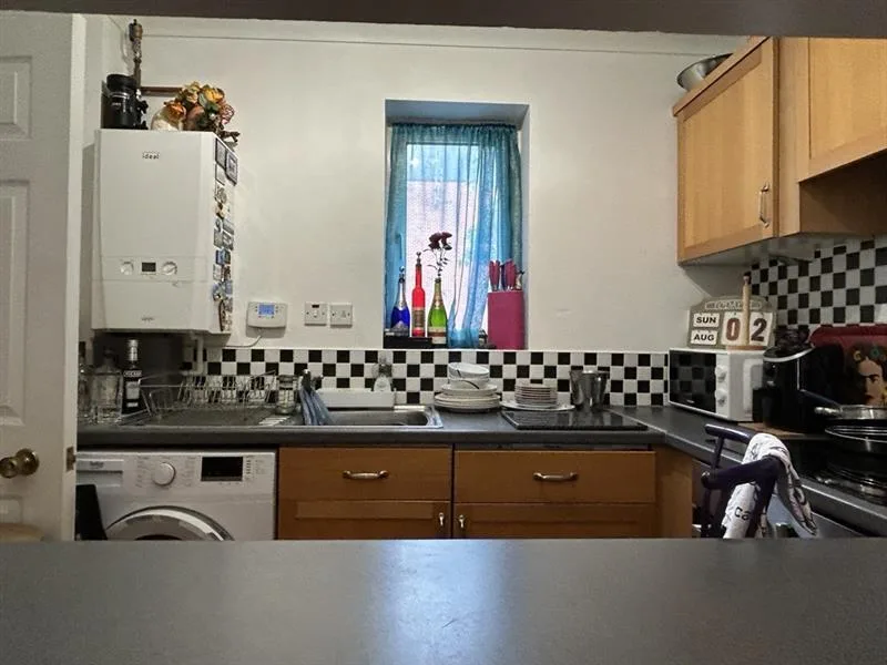 2 bedroom house for rent