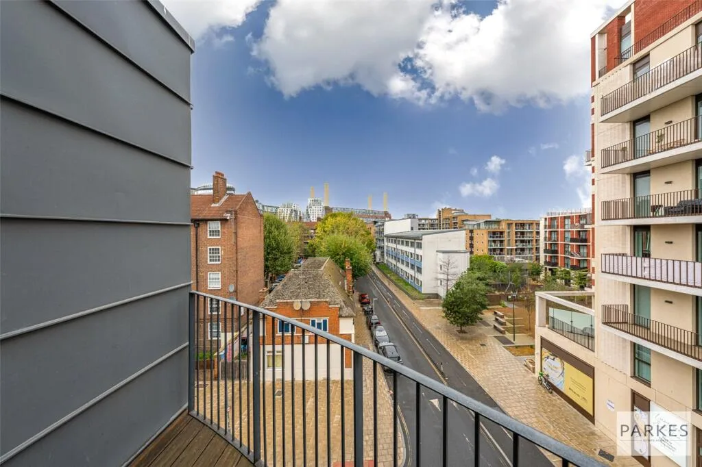 2 bedroom penthouse for rent