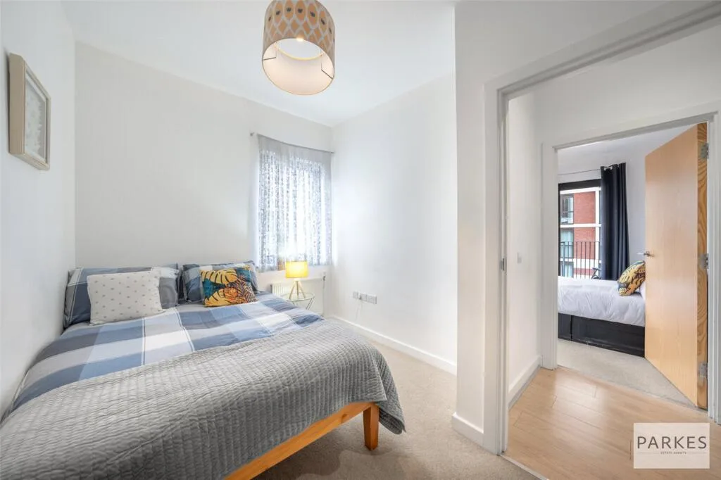 2 bedroom penthouse for rent