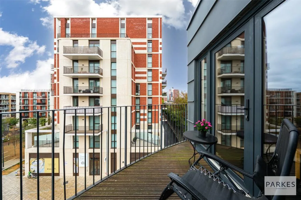 2 bedroom penthouse for rent